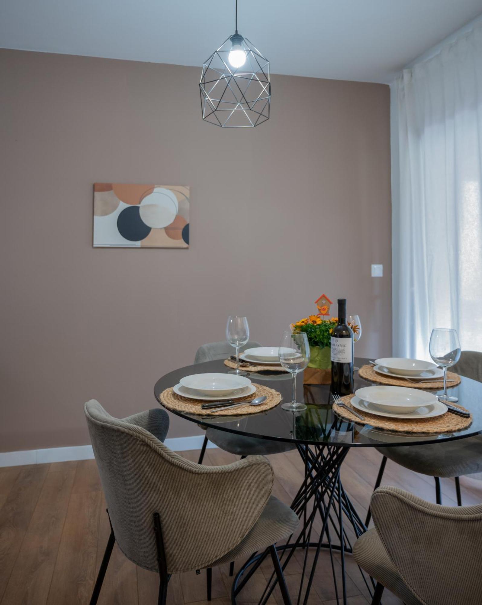 Apartman Rose-2025 Renovated Garden View Porec Bagian luar foto